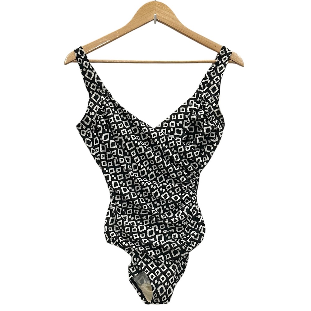 Kirkland Signature by Miraclesuit Womens S Geometric Swimsuit‎ Black White